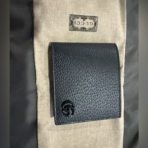 GG MARMONT LEATHER BI-FOLD WALLET